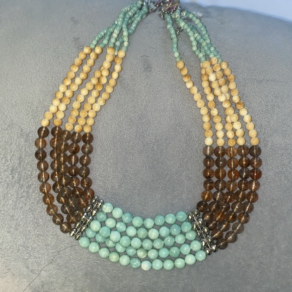 Multi color beaded necklace - Picture 4 of 4